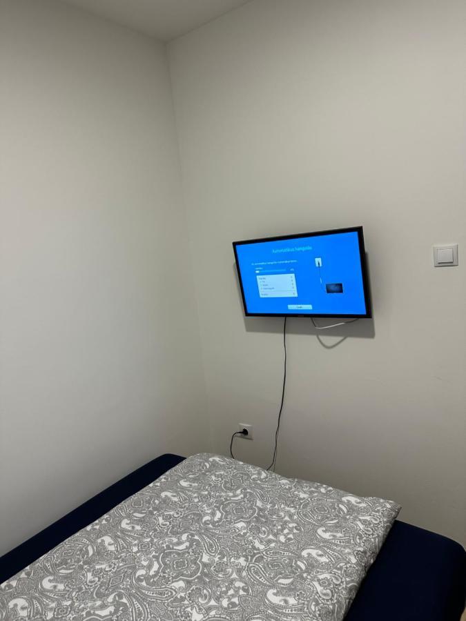 Beregi Apartman Тисауйварош Екстериор снимка