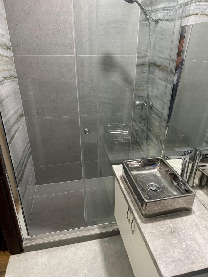 Beregi Apartman Тисауйварош Екстериор снимка